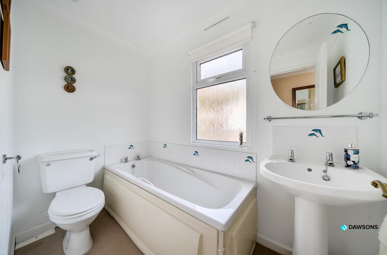 Mill Gardens, Blackpill, Swansea, SA3 5AX